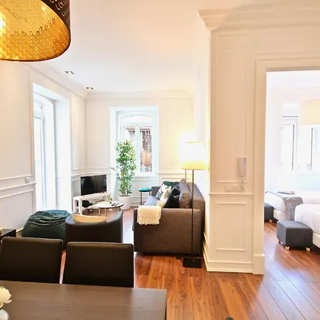 Akicity Amoreiras Crystal *