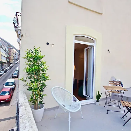 Akicity Amoreiras Crystal Apartment