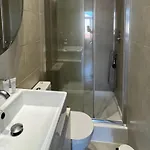 Akicity Amoreiras Crystal Apartment *