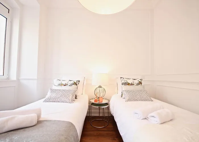 Akicity Amoreiras Crystal